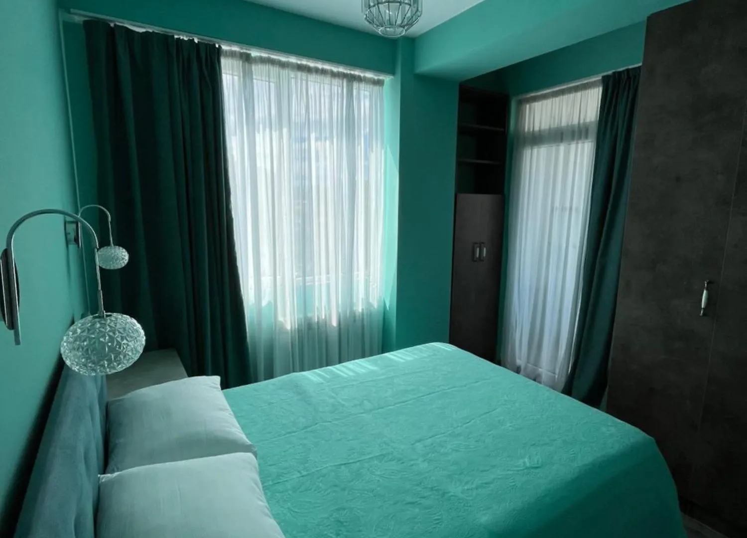 Modern 2Br Flat With Balcony Apartment Tbilisi 0*,